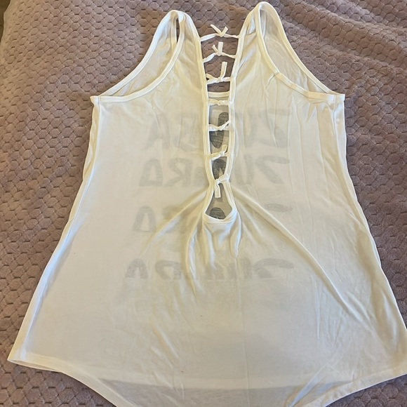 Zumba:  white tank with grey and silver - Picture 4 of 5